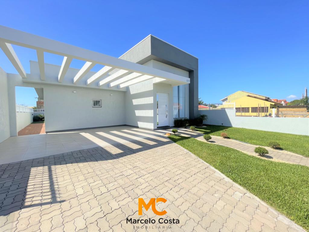 Casa 03 dormitórios - F-315