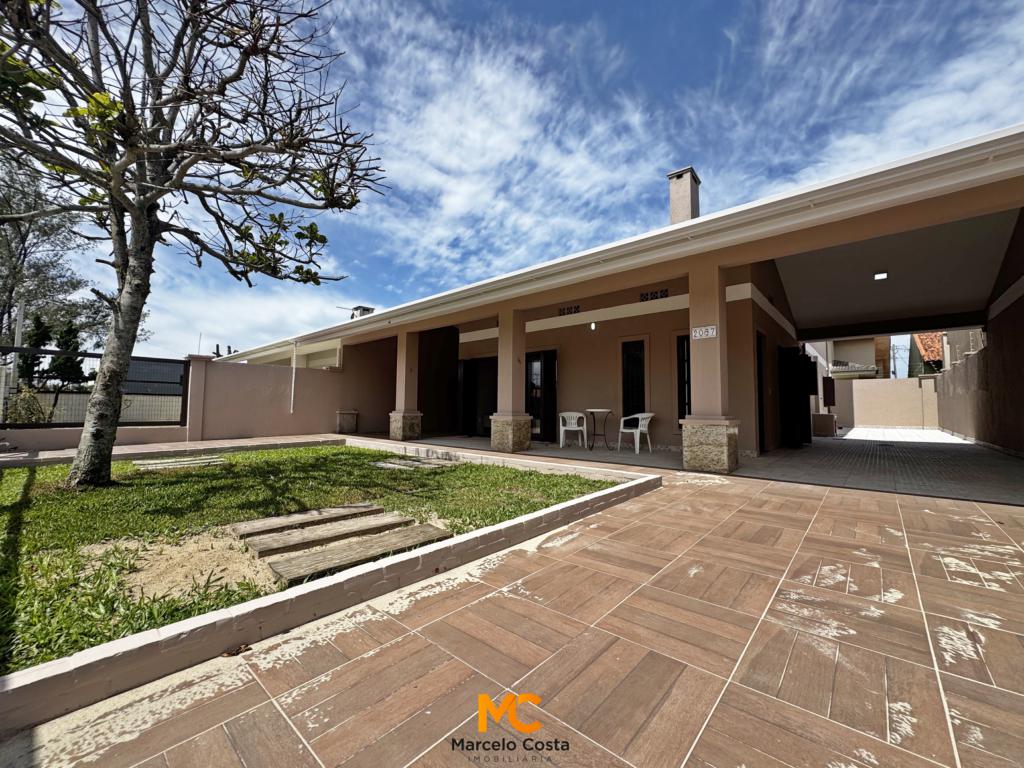 Sobrado 06 dormitórios - F-273