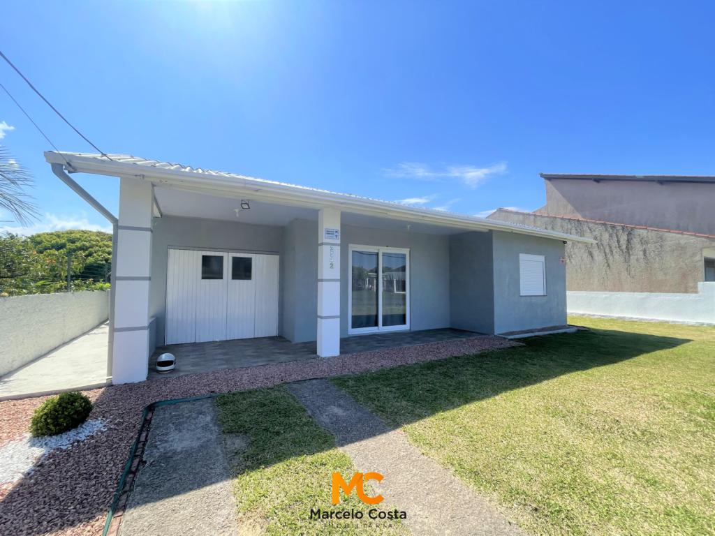 Casa 04 dormitórios - F-65