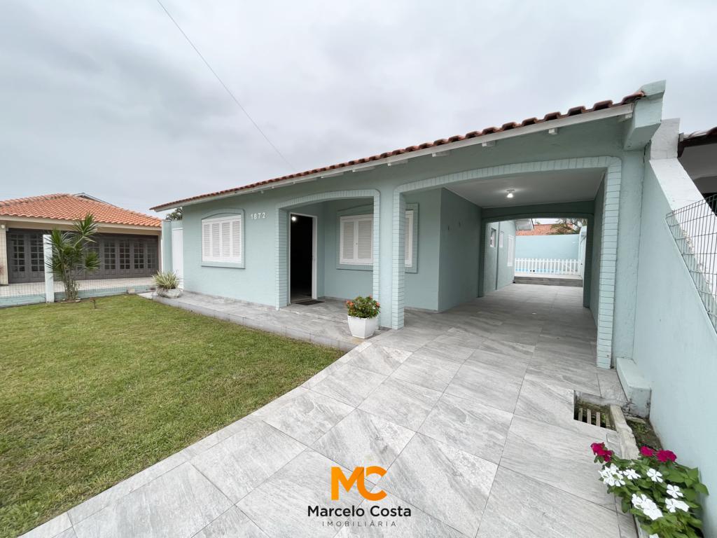 Casa 03 dormitórios - F-186