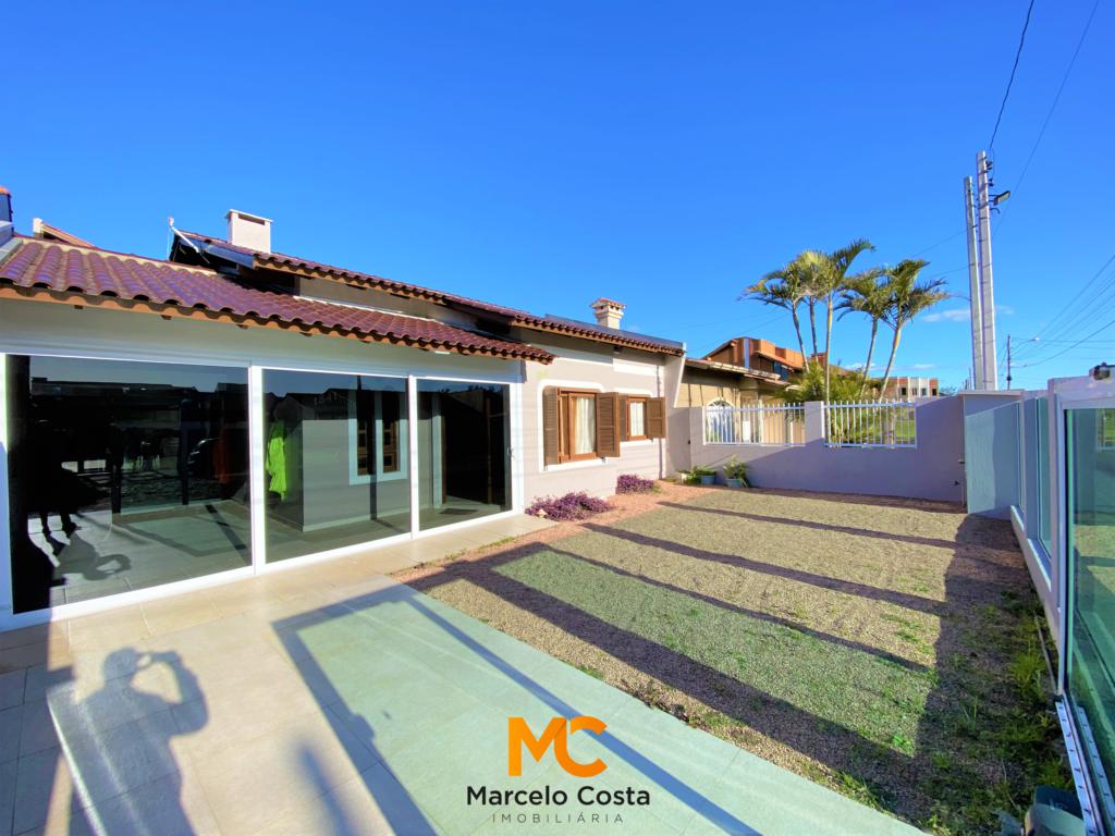 Casa 03 dormitórios - F-5002