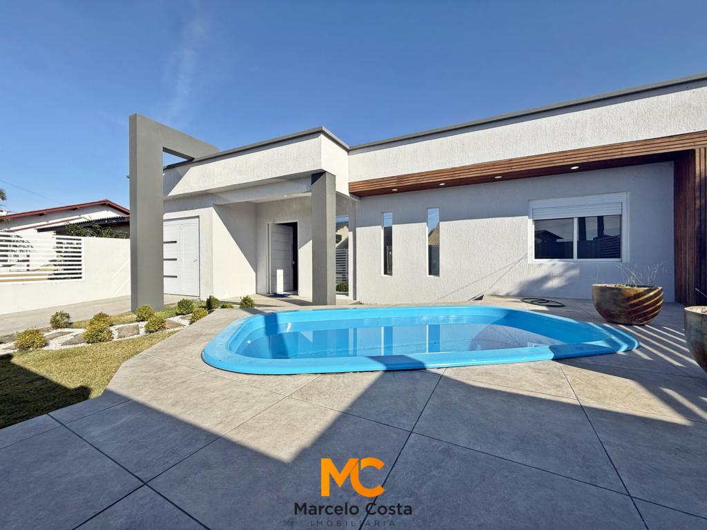 Casa 03 dormitórios - F-168