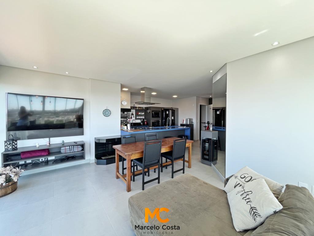 Apartamento 03 dormitórios - F-457