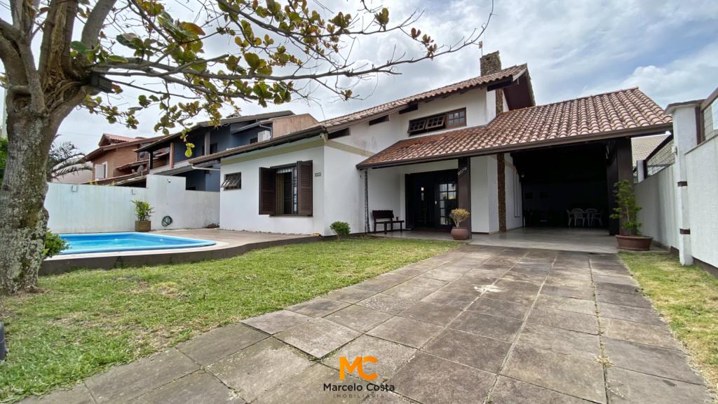 Sobrado 03 dormitórios - F-96