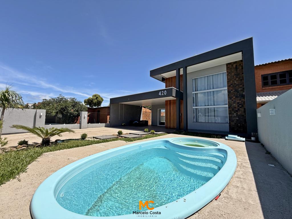 Casa 03 dormitórios - F-308